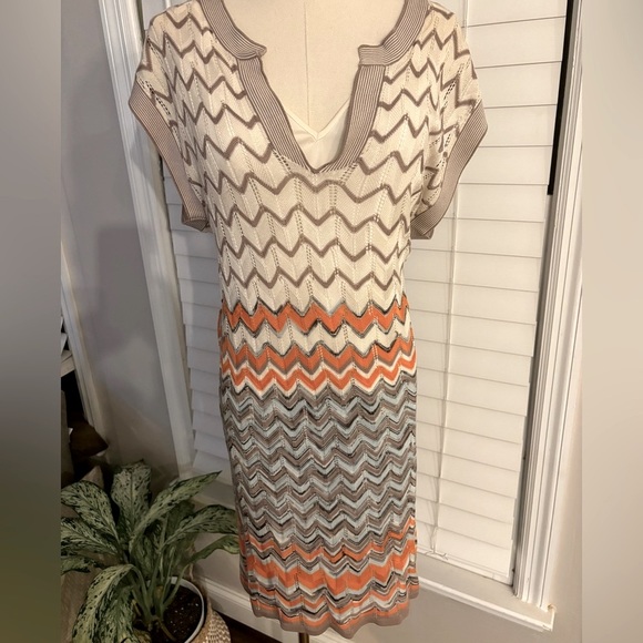 BCBGMaxAzria Dresses & Skirts - BCBG MaxAzria Crochet mini dress/Size small